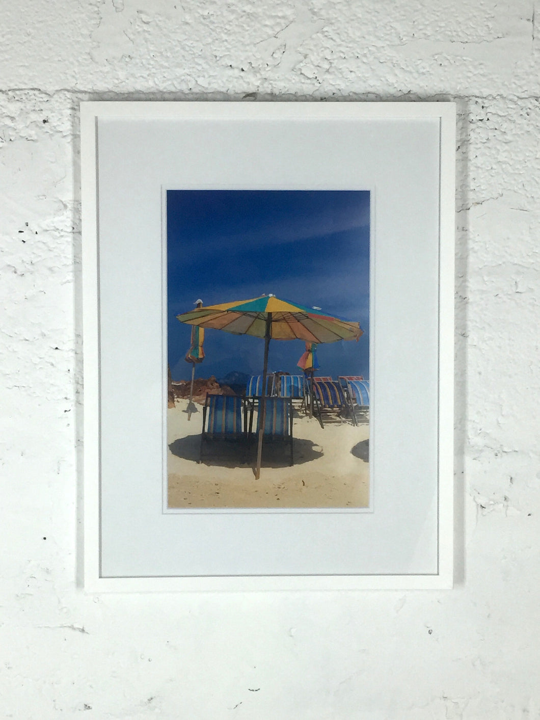 2078 Beach Scene With Yellow and Blue Umbrella