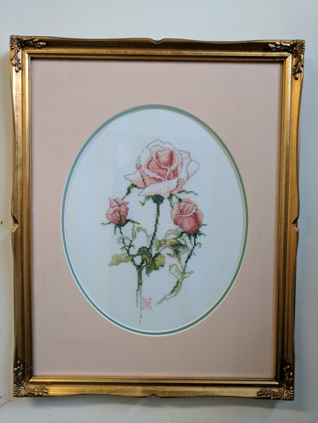 4016 Needlepoint Portrait of Pink Flowers Gold Frame