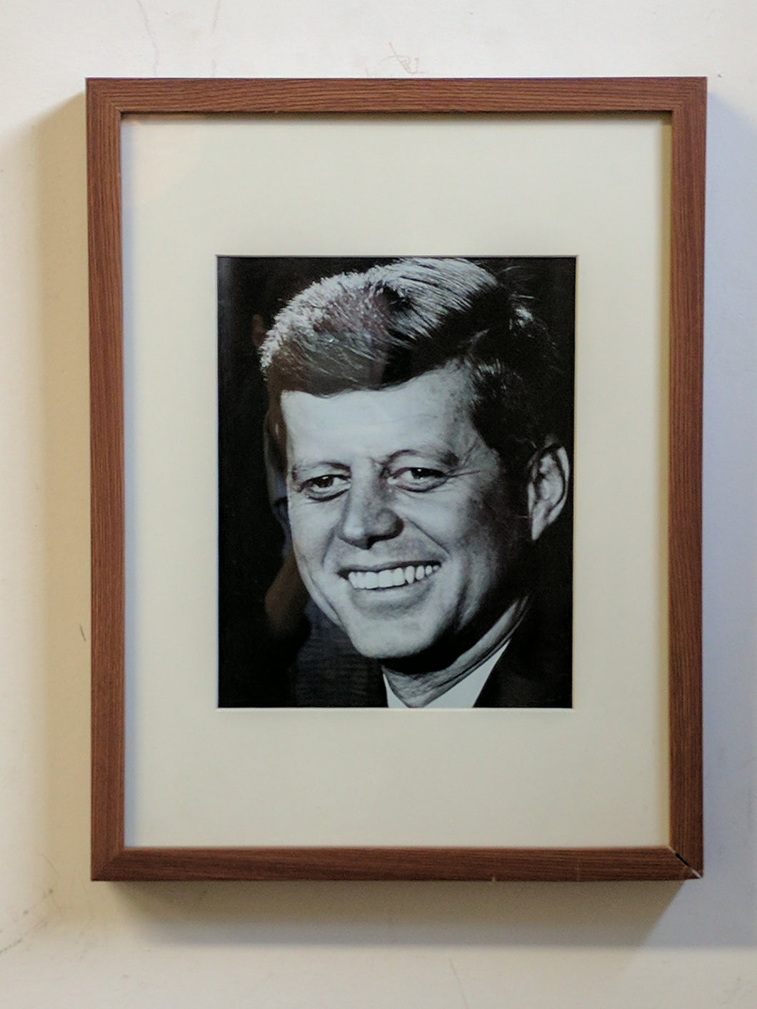 3042 Framed Photo of John F. Kennedy Brown Frame