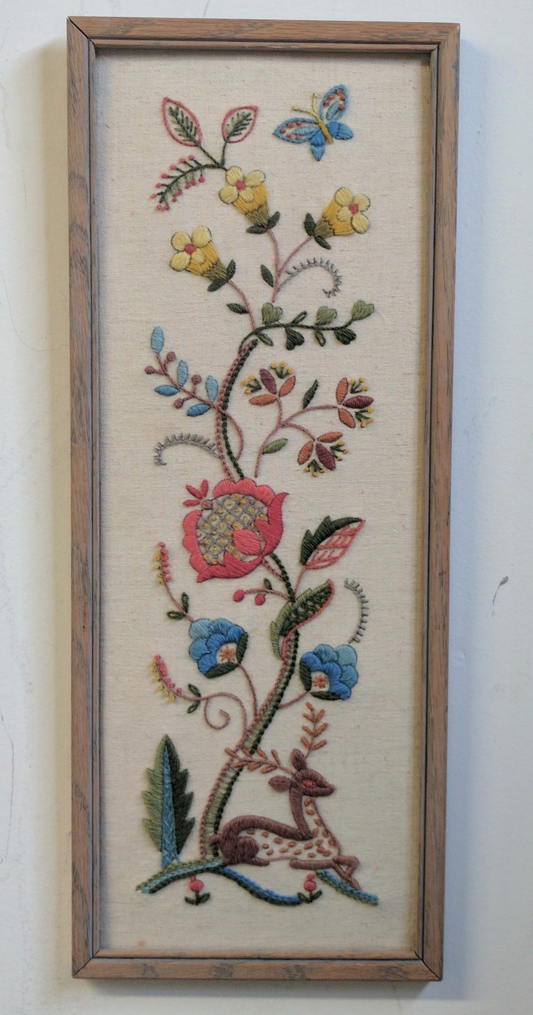 4021 Needlepoint Portrait of Flowers Folk Art