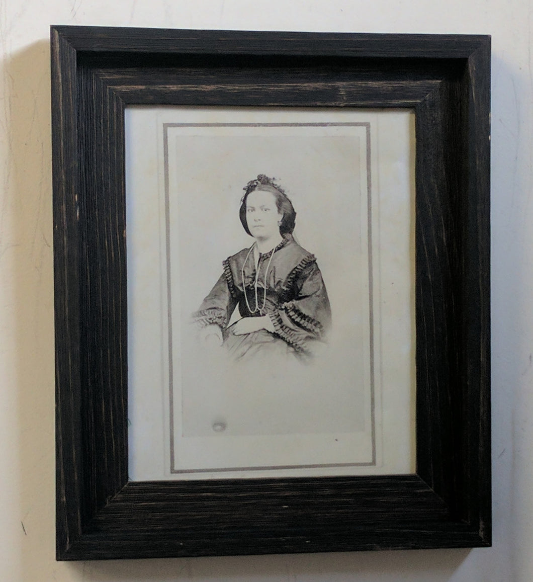 3070 Portrait of Woman Victorian Era Black and White