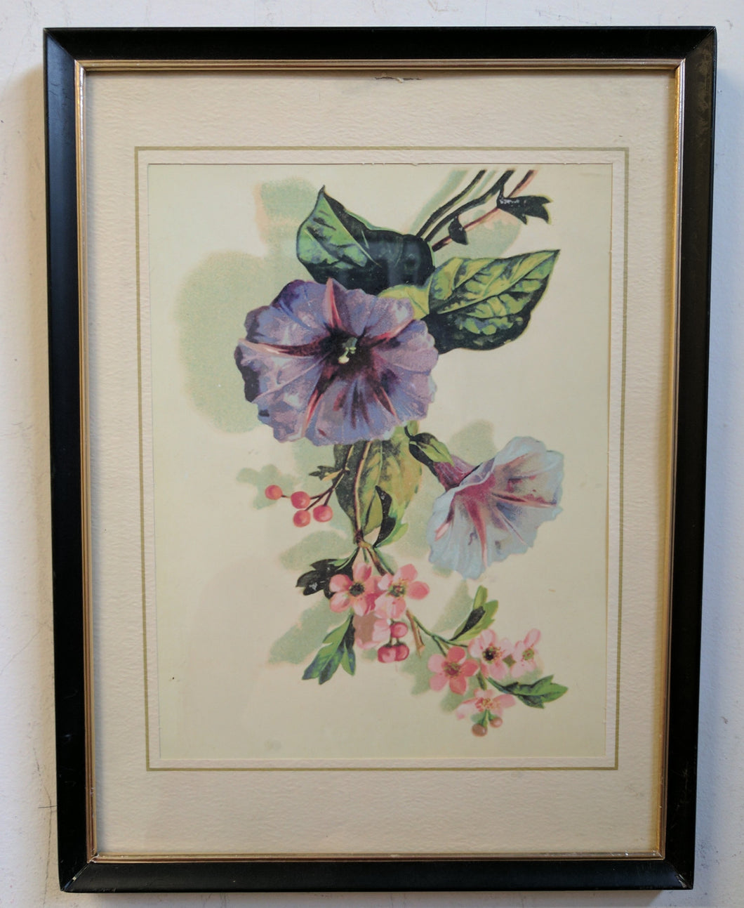 5157 Portrait of Flowers Victorian Era Purple and White