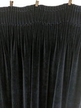 Load image into Gallery viewer, 9069 - Blue Velvet - Vintage Pleated Hooks
