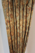 Load image into Gallery viewer, 9020 - Vintage/Classic Drapery - Muted Tones, Floral Print - French Pleat
